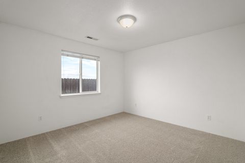 Tiny photo for 7973 Isabella Way, White City, OR 97503 (MLS # 220212616)