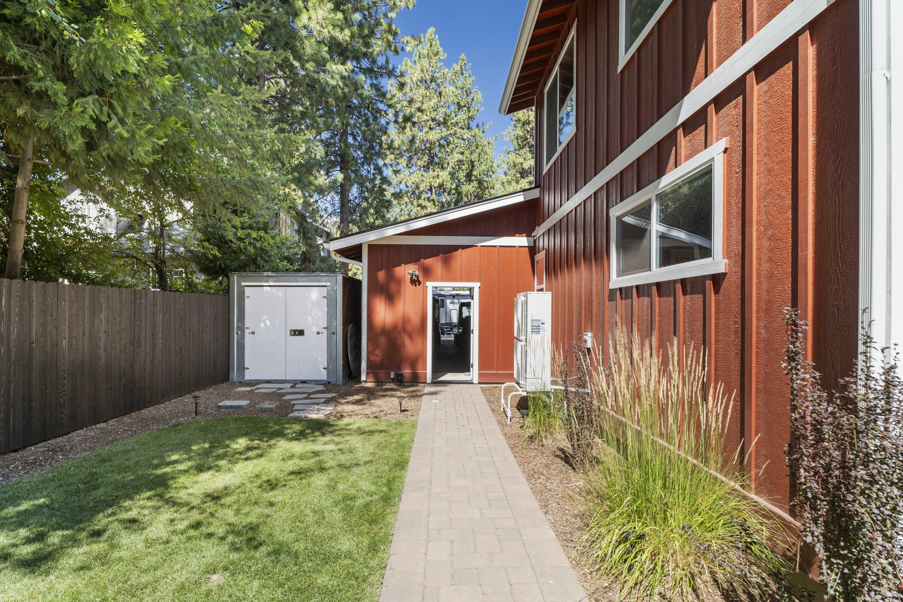 Deschutes RiverWoods - Residential