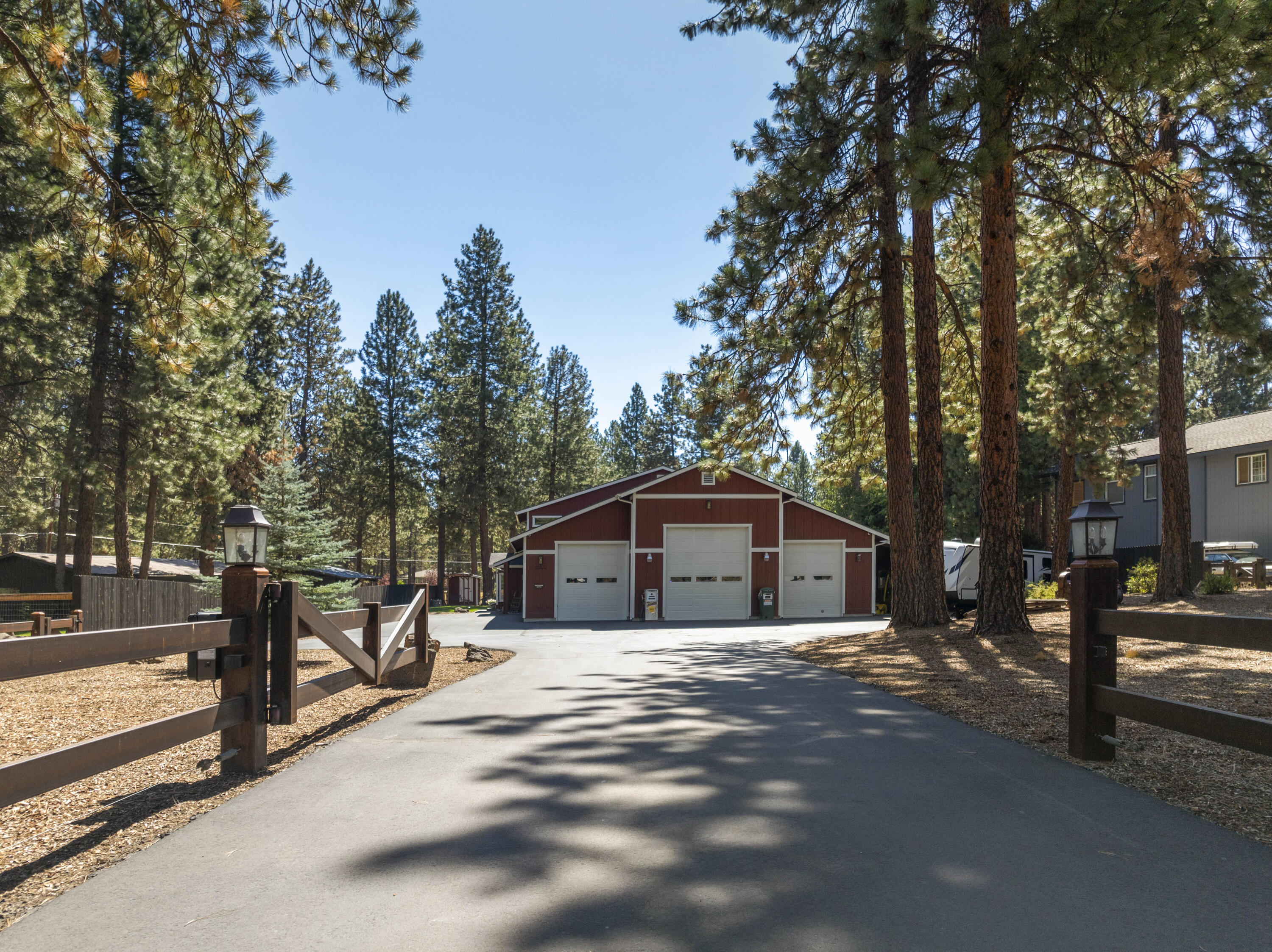 Deschutes RiverWoods - Residential