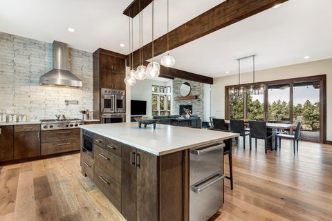 Tiny photo for 20605 Lowe Lane, Bend, OR 97703 (MLS # 220219955)