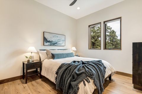 Tiny photo for 20605 Lowe Lane, Bend, OR 97703 (MLS # 220219955)