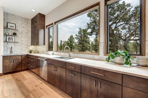 Tiny photo for 20605 Lowe Lane, Bend, OR 97703 (MLS # 220219955)