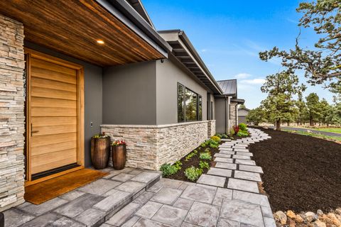 Tiny photo for 20605 Lowe Lane, Bend, OR 97703 (MLS # 220219955)