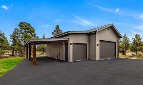 Tiny photo for 20605 Lowe Lane, Bend, OR 97703 (MLS # 220219955)