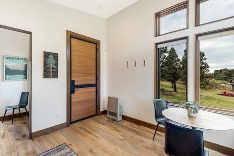 Tiny photo for 20605 Lowe Lane, Bend, OR 97703 (MLS # 220219955)