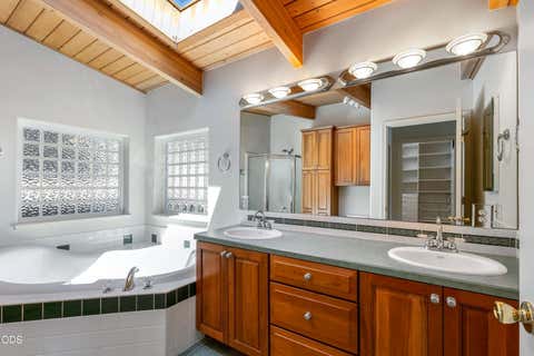 Tiny photo for 13226 N Ochoco Highway, Prineville, OR 97754 (MLS # 220227304)