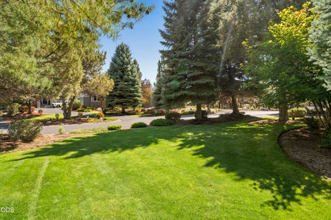 Tiny photo for 2390 Osprey Drive, Redmond, OR 97756 (MLS # 220224570)