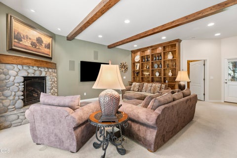 Tiny photo for 2390 Osprey Drive, Redmond, OR 97756 (MLS # 220224570)