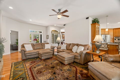 Tiny photo for 2390 Osprey Drive, Redmond, OR 97756 (MLS # 220224570)