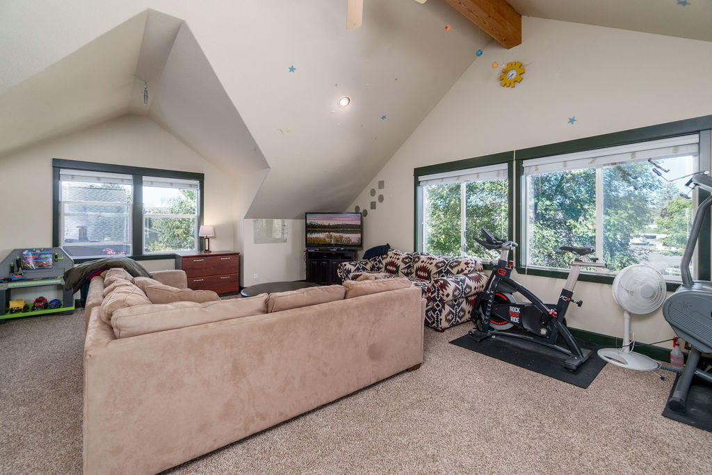 Shevlin Riverfront - Residential