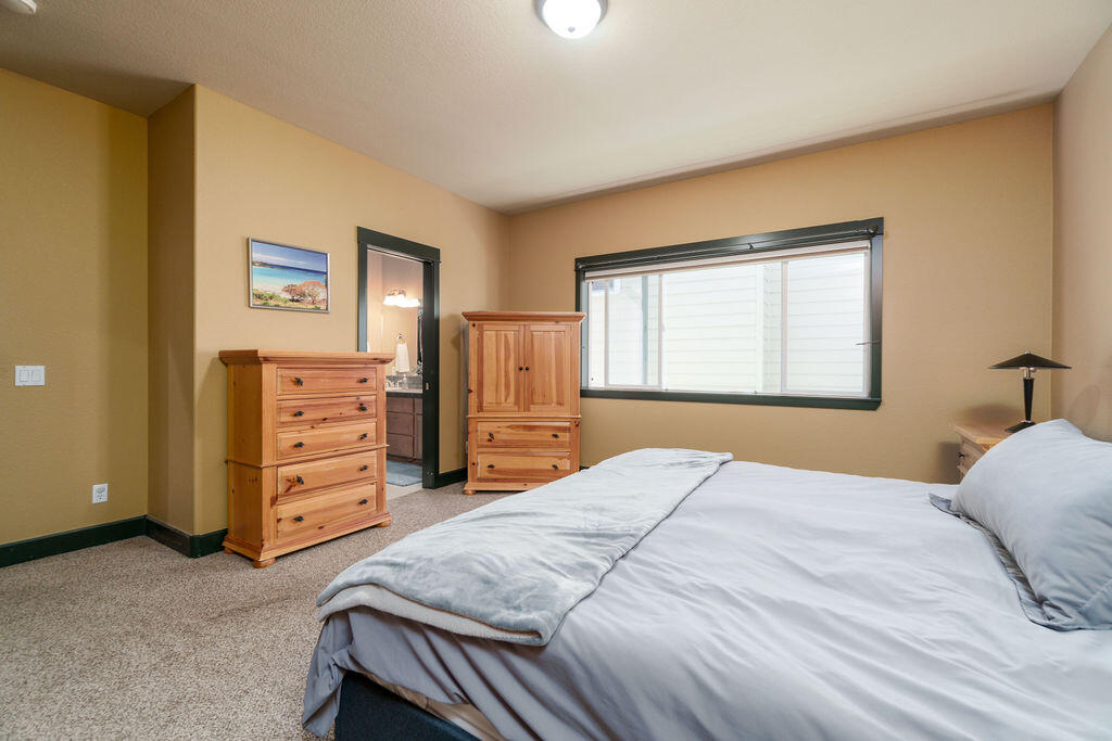 Shevlin Riverfront - Residential