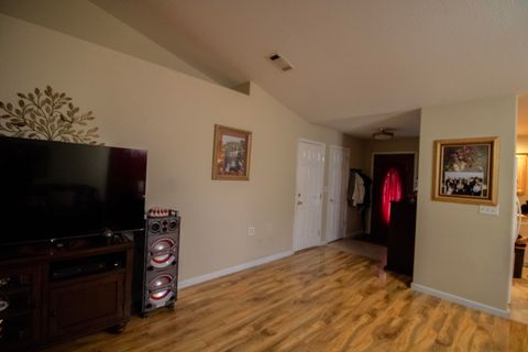 Tiny photo for 157 N Junction Avenue, Cave Junction, OR 97523 (MLS # 220214884)