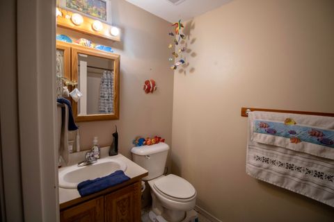 Tiny photo for 157 N Junction Avenue, Cave Junction, OR 97523 (MLS # 220214884)