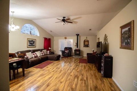 Tiny photo for 157 N Junction Avenue, Cave Junction, OR 97523 (MLS # 220214884)