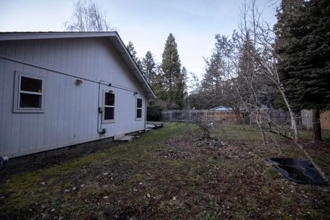 Tiny photo for 157 N Junction Avenue, Cave Junction, OR 97523 (MLS # 220214884)