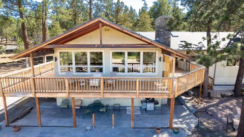 Tiny photo for 69947 Meadow View Road, Sisters, OR 97759 (MLS # 220213100)