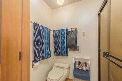 Tiny photo for 69947 Meadow View Road, Sisters, OR 97759 (MLS # 220213100)
