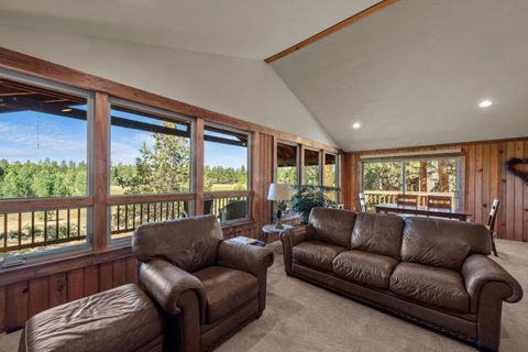 Tiny photo for 69947 Meadow View Road, Sisters, OR 97759 (MLS # 220213100)