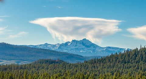 Photo of 70410 McAllister Road #2060, Sisters, OR 97759 (MLS # 220212999)