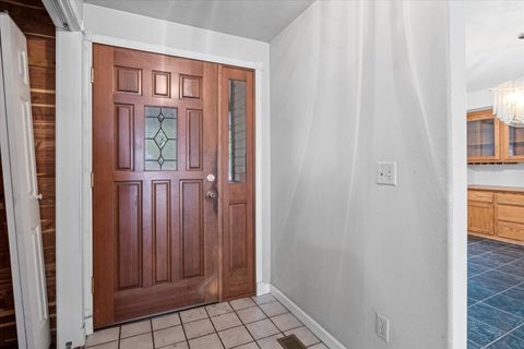 Tiny photo for 1080 Ferry Road, Grants Pass, OR 97526 (MLS # 220210774)