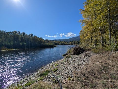 Tiny photo for 1080 Ferry Road, Grants Pass, OR 97526 (MLS # 220210774)