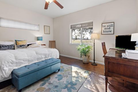 Tiny photo for 1453 NW 20th Court, Redmond, OR 97756 (MLS # 220212212)