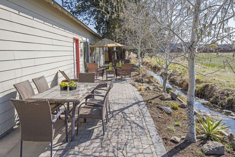 Tiny photo for 1453 NW 20th Court, Redmond, OR 97756 (MLS # 220212212)