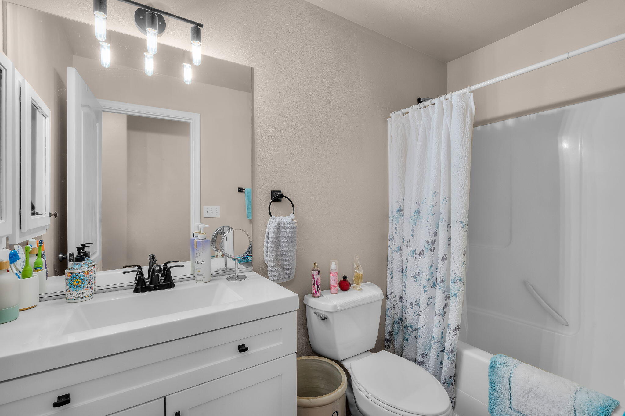 Diamond Bar Ranch - Residential