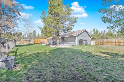 Tiny photo for 15935 Woodchip Lane, La Pine, OR 97739 (MLS # 220201621)