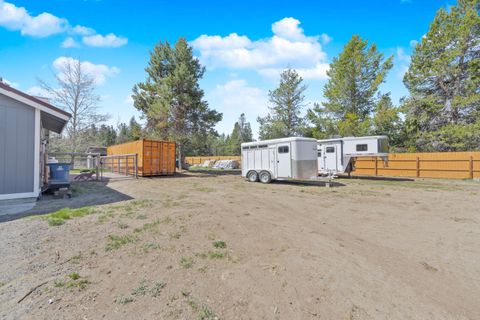 Tiny photo for 15935 Woodchip Lane, La Pine, OR 97739 (MLS # 220201621)