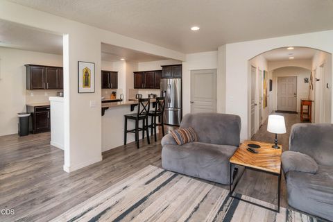 Tiny photo for 20348 Lois Way, Bend, OR 97702 (MLS # 220224815)