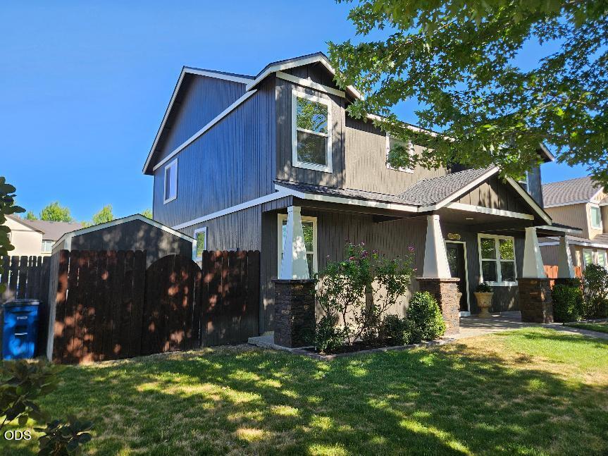 1320 NE 3rd Street