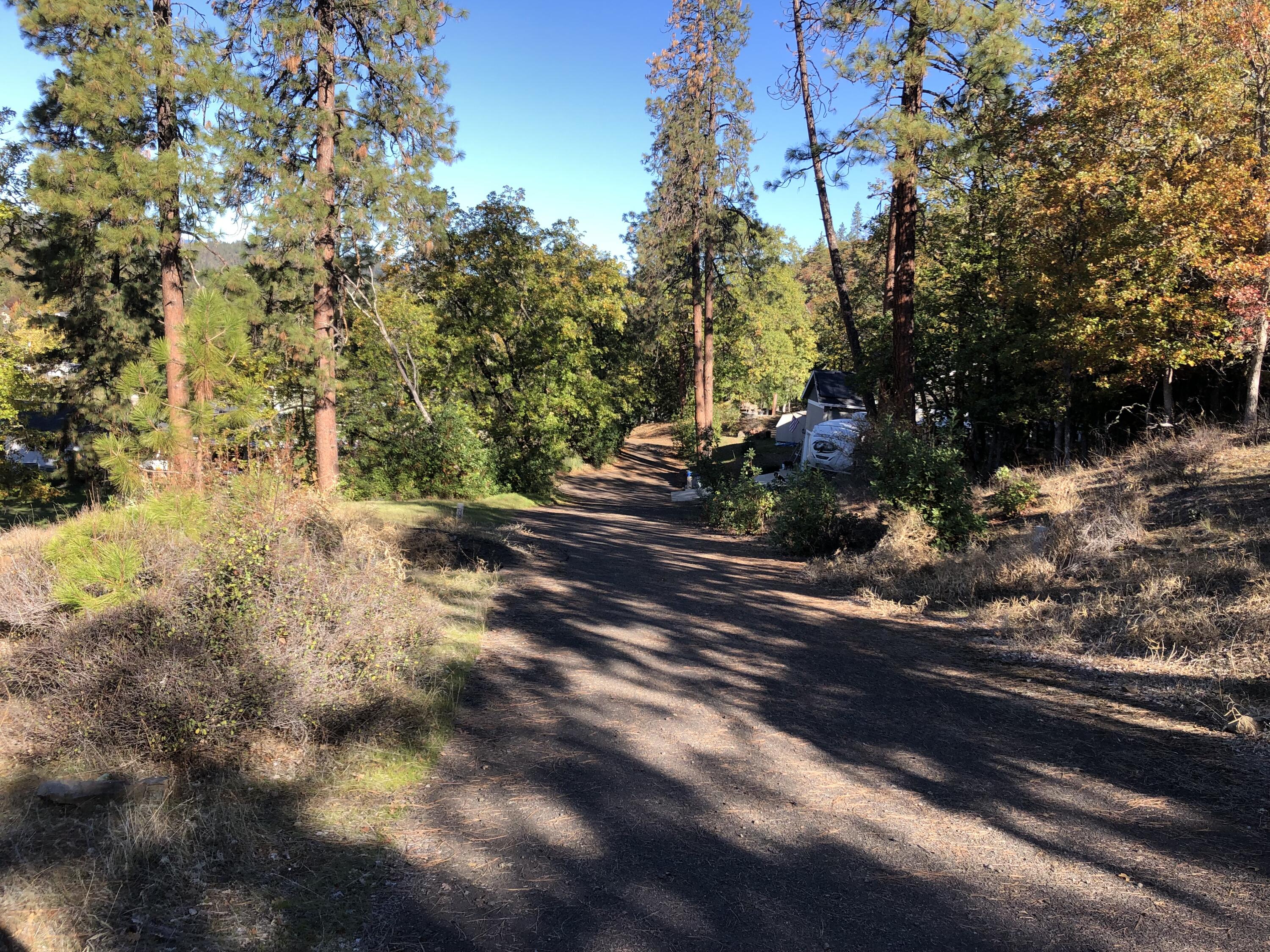 Manzanita Hills - Land