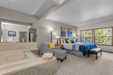 Tiny photo for 57407 Beaver Ridge Loop #44, Sunriver, OR 97707 (MLS # 220217500)