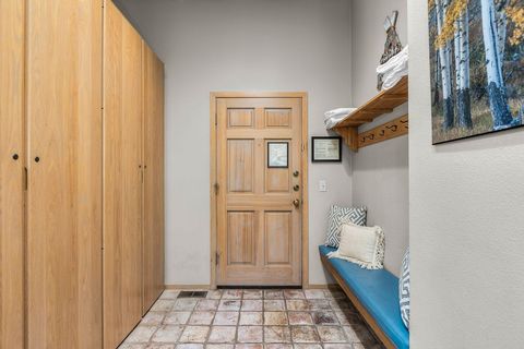 Tiny photo for 57407 Beaver Ridge Loop #44, Sunriver, OR 97707 (MLS # 220217500)