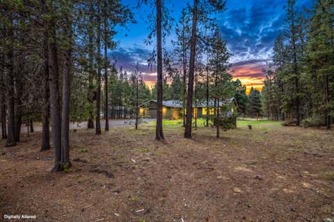 Tiny photo for 16053 Snowberry Lane, La Pine, OR 97739 (MLS # 220215628)
