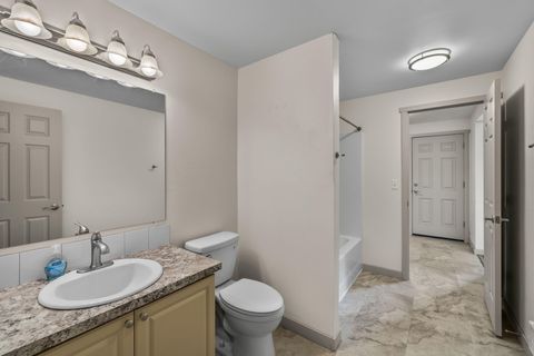 Tiny photo for 16053 Snowberry Lane, La Pine, OR 97739 (MLS # 220215628)