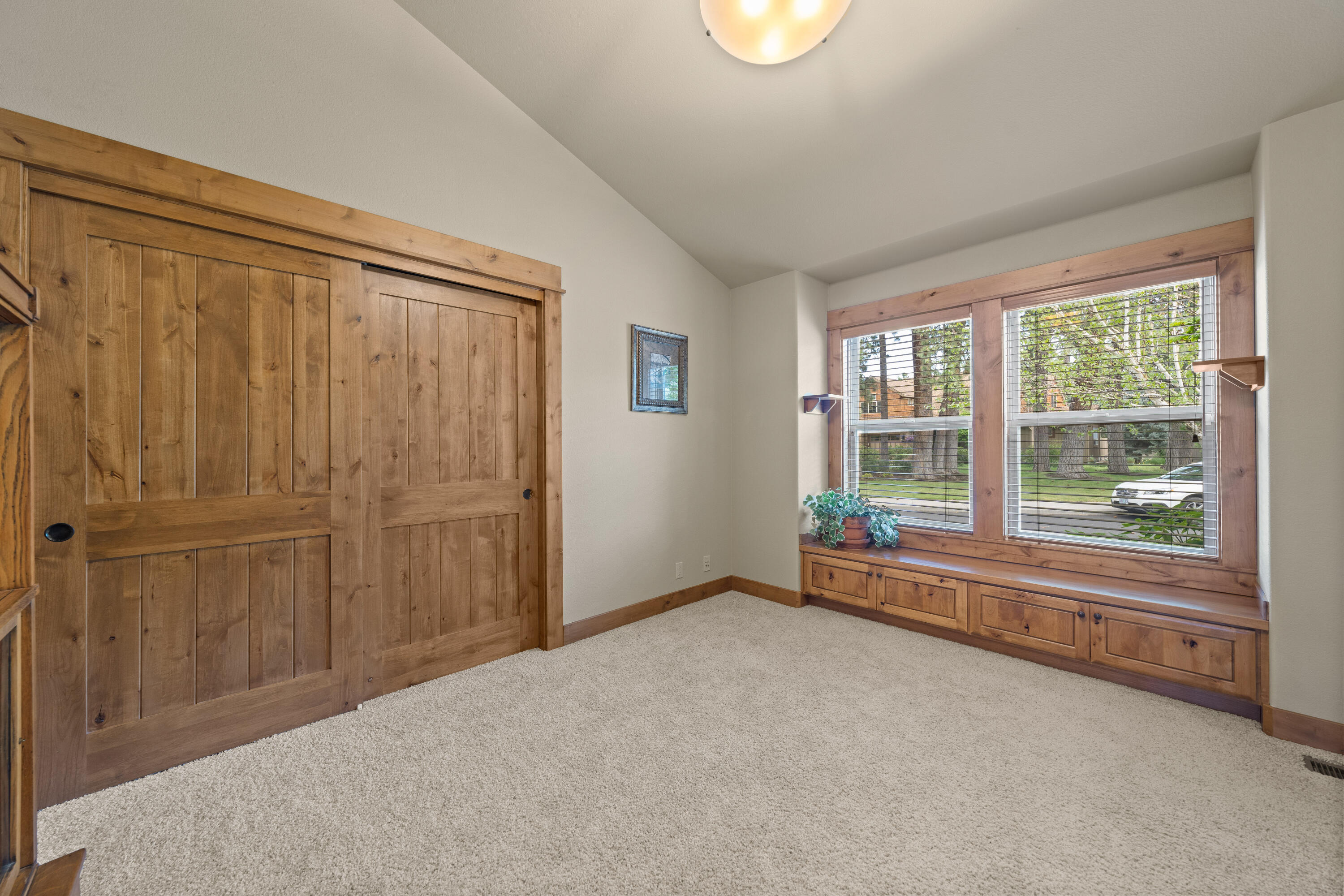 River Rim - Residential