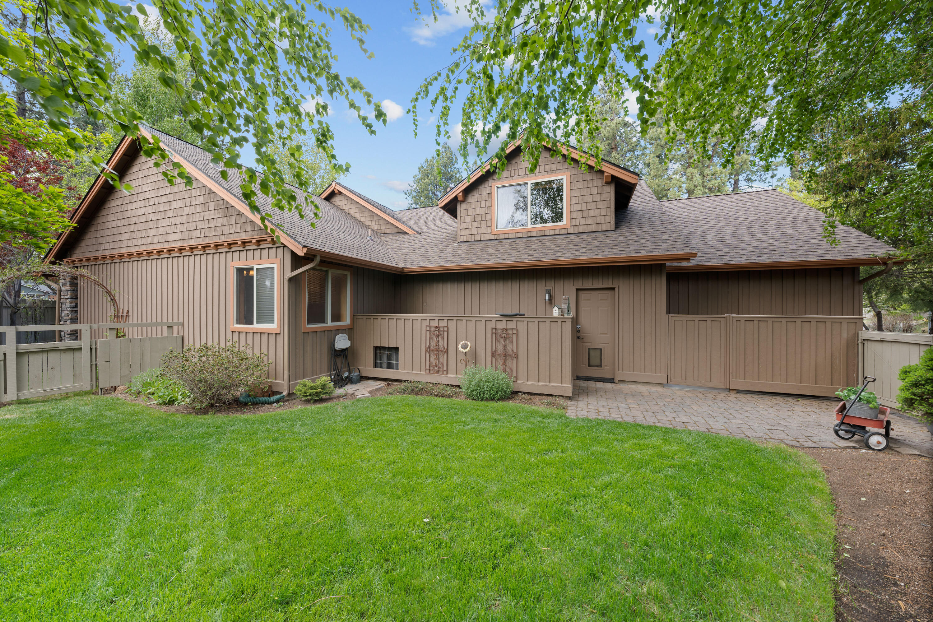 River Rim - Residential