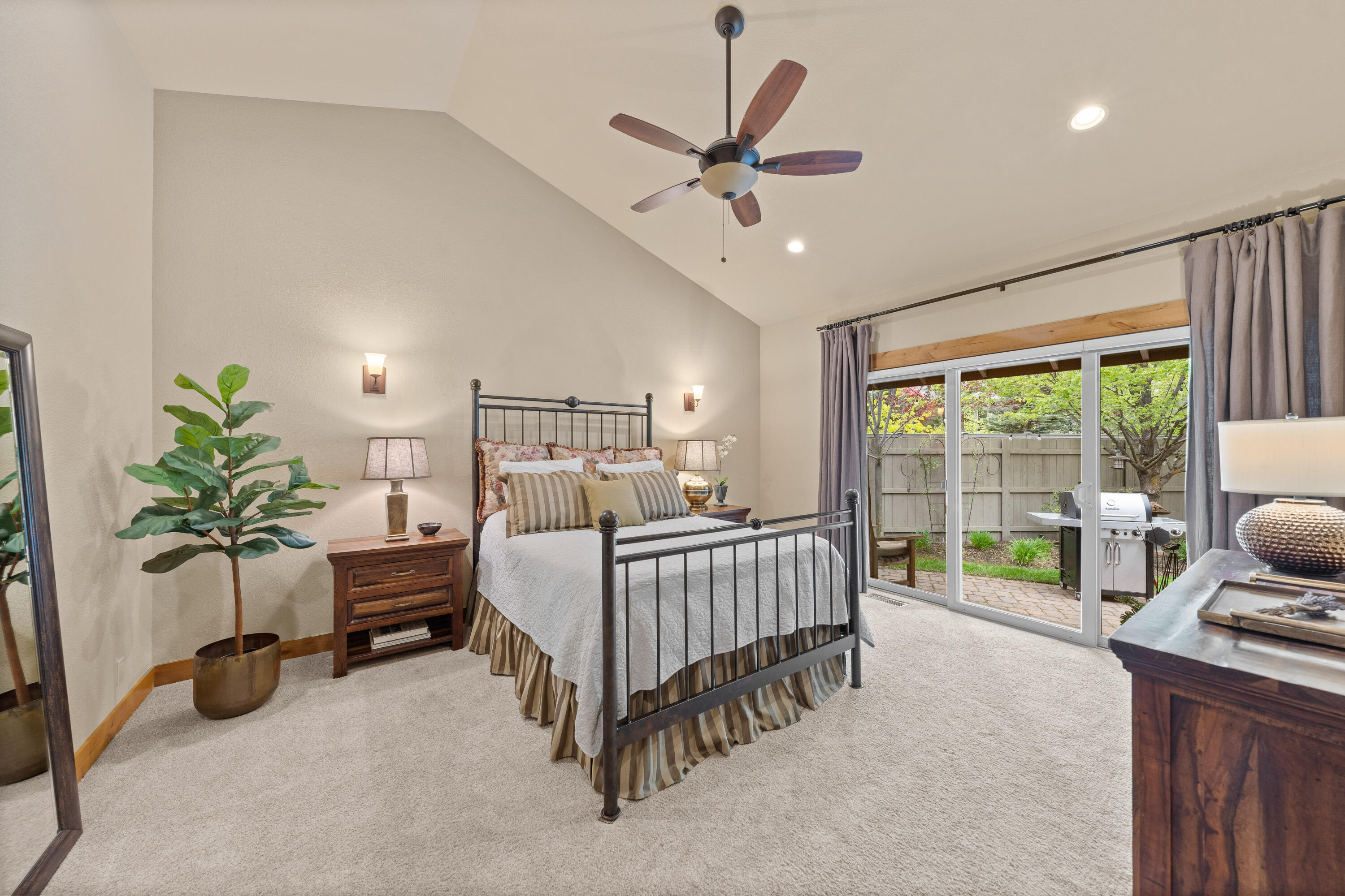 River Rim - Residential