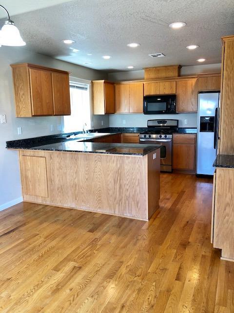 Pittview Village - Residential