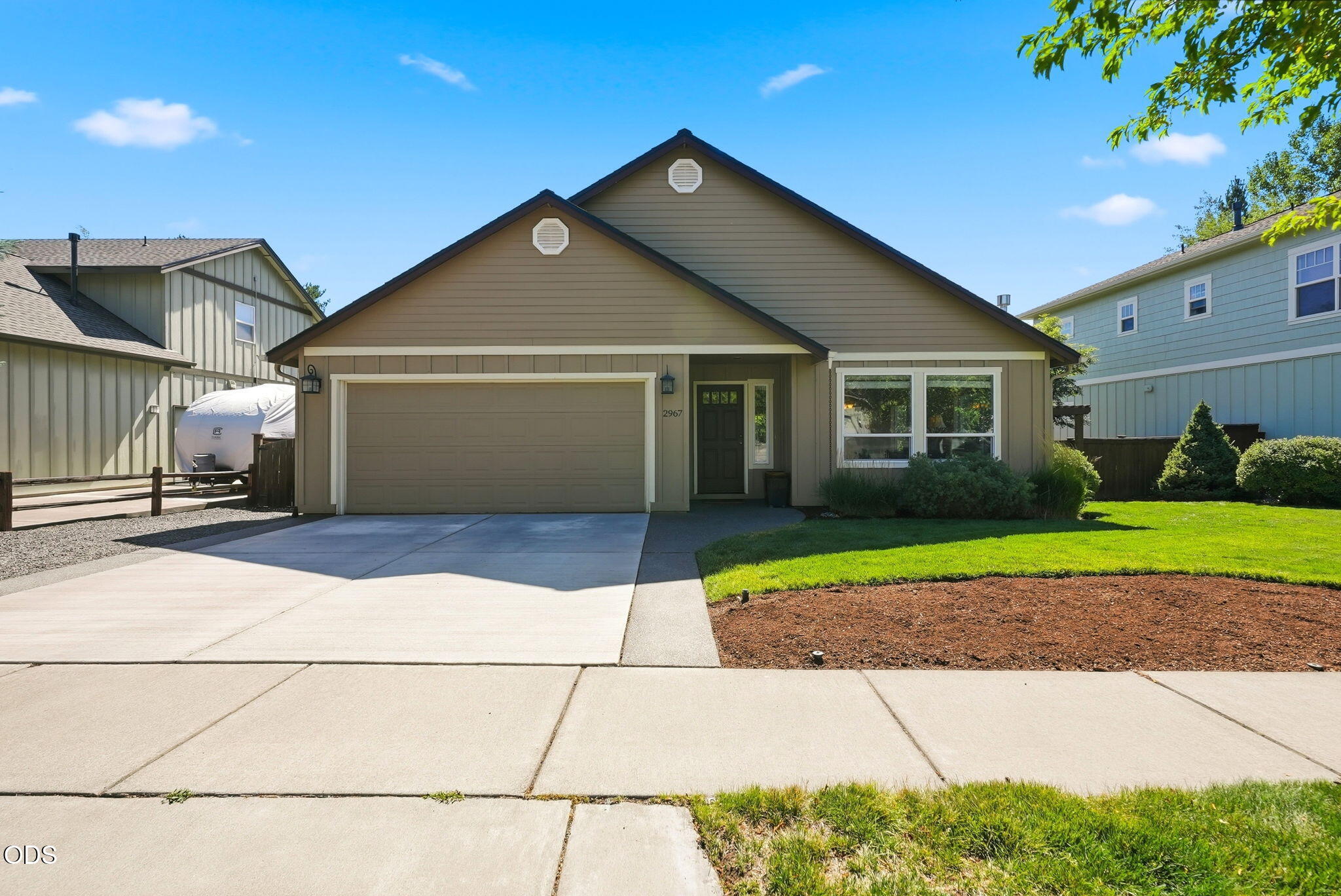 2967 NW Chardonnay Lane