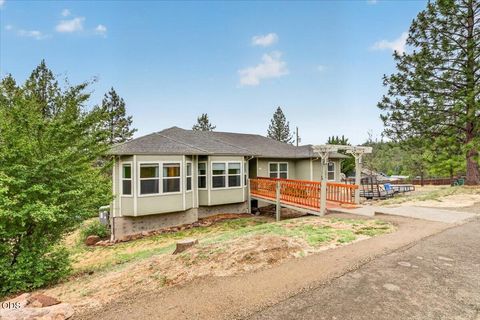 Tiny photo for 394 Pinetop Terrace, Shady Cove, OR 97539 (MLS # 220222998)