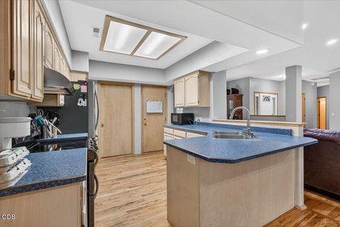 Tiny photo for 394 Pinetop Terrace, Shady Cove, OR 97539 (MLS # 220222998)