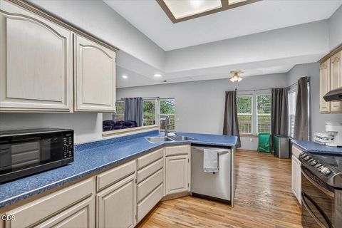 Tiny photo for 394 Pinetop Terrace, Shady Cove, OR 97539 (MLS # 220222998)