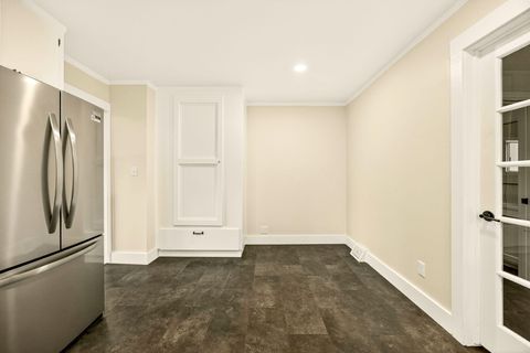 Tiny photo for 527 Chestnut Street, Ashland, OR 97520 (MLS # 220212305)