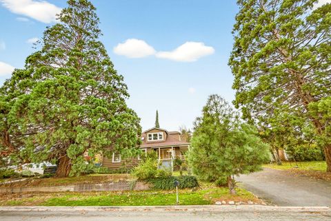 Tiny photo for 527 Chestnut Street, Ashland, OR 97520 (MLS # 220212305)