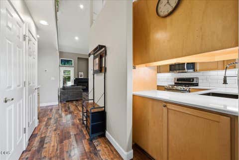 Tiny photo for 438 NW 19th ST #UNIT 5, Redmond, OR 97756 (MLS # 220227334)