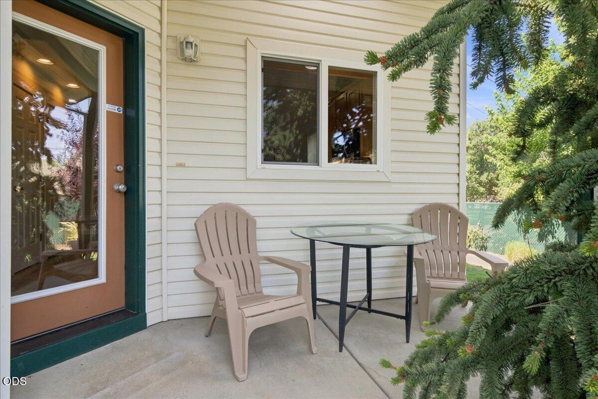 438 NW 19th UNIT 5