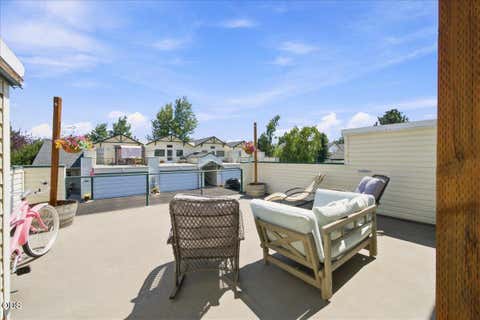 Tiny photo for 438 NW 19th ST #UNIT 5, Redmond, OR 97756 (MLS # 220227334)